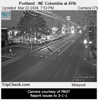 Portland - NE Columbia at 47th live webcam